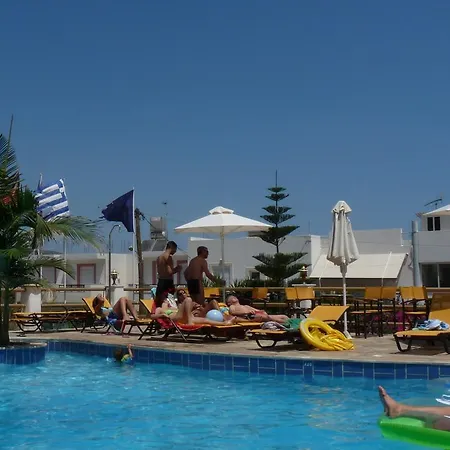 Anny Sea & Sun Apartments 2*