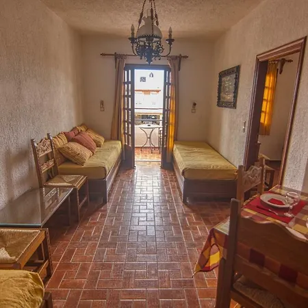 Anny Sea & Sun Apartments 2*